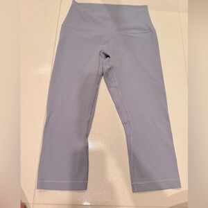 Lulu lemon Align capri legging; light blue/ periwinkle Women’s Size 4